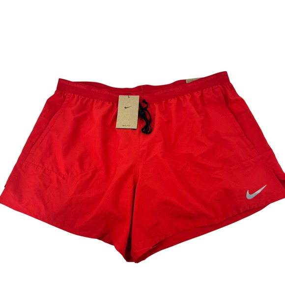 Nike Stride Mens 5 Inch Running Shorts Red Dri-FIT FN2992-657 XXL New with Tags - Picture 2 of 13